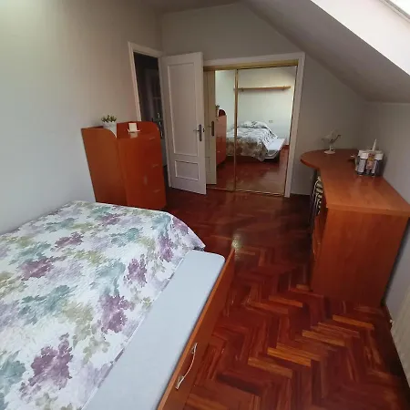 Gran Lar, 2 Hab Con Piscina Y Jardin En Samil *